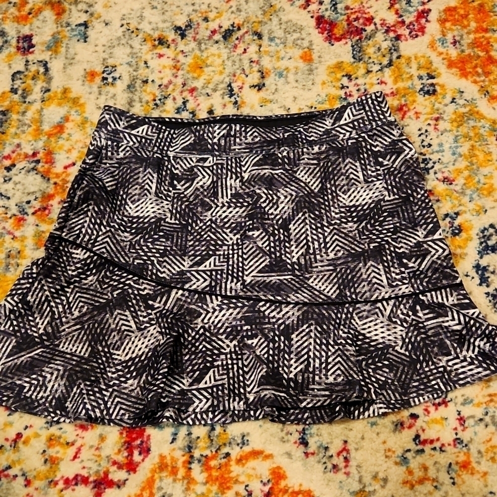 Made for Life SZ M Black/White Skirt